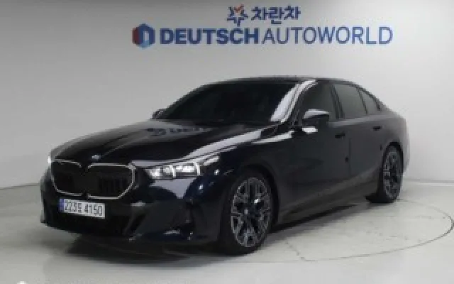 인천사회초년생차 5시리즈 (G60) 530e xDrive 매물 사진 12 - 2025/10 19,150km